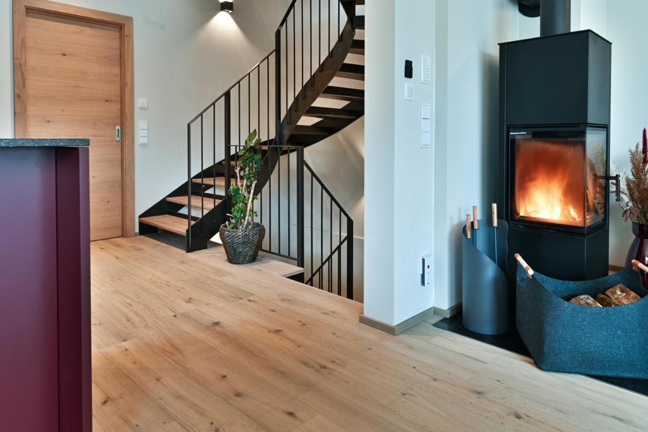 Boutique Chalets Alpi - Private Sauna & Cinema 加爾米施-帕滕基興 外观 照片