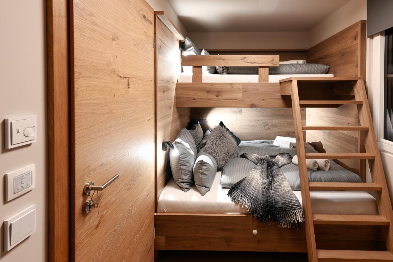 Boutique Chalets Alpi - Private Sauna & Cinema 加爾米施-帕滕基興 外观 照片