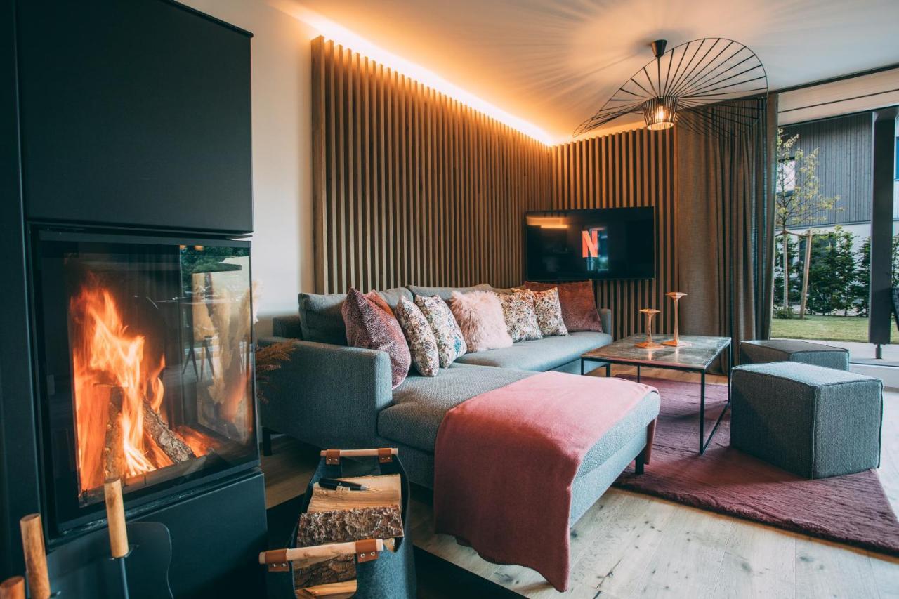 Boutique Chalets Alpi - Private Sauna & Cinema 加爾米施-帕滕基興 外观 照片