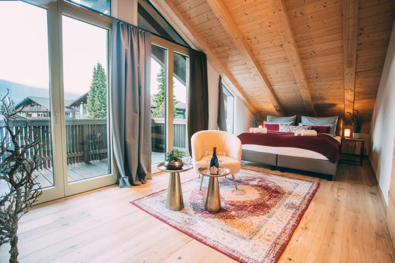 Boutique Chalets Alpi - Private Sauna & Cinema 加爾米施-帕滕基興 外观 照片
