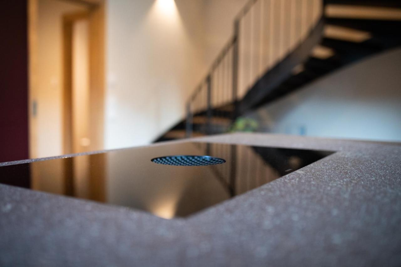 Boutique Chalets Alpi - Private Sauna & Cinema 加爾米施-帕滕基興 外观 照片