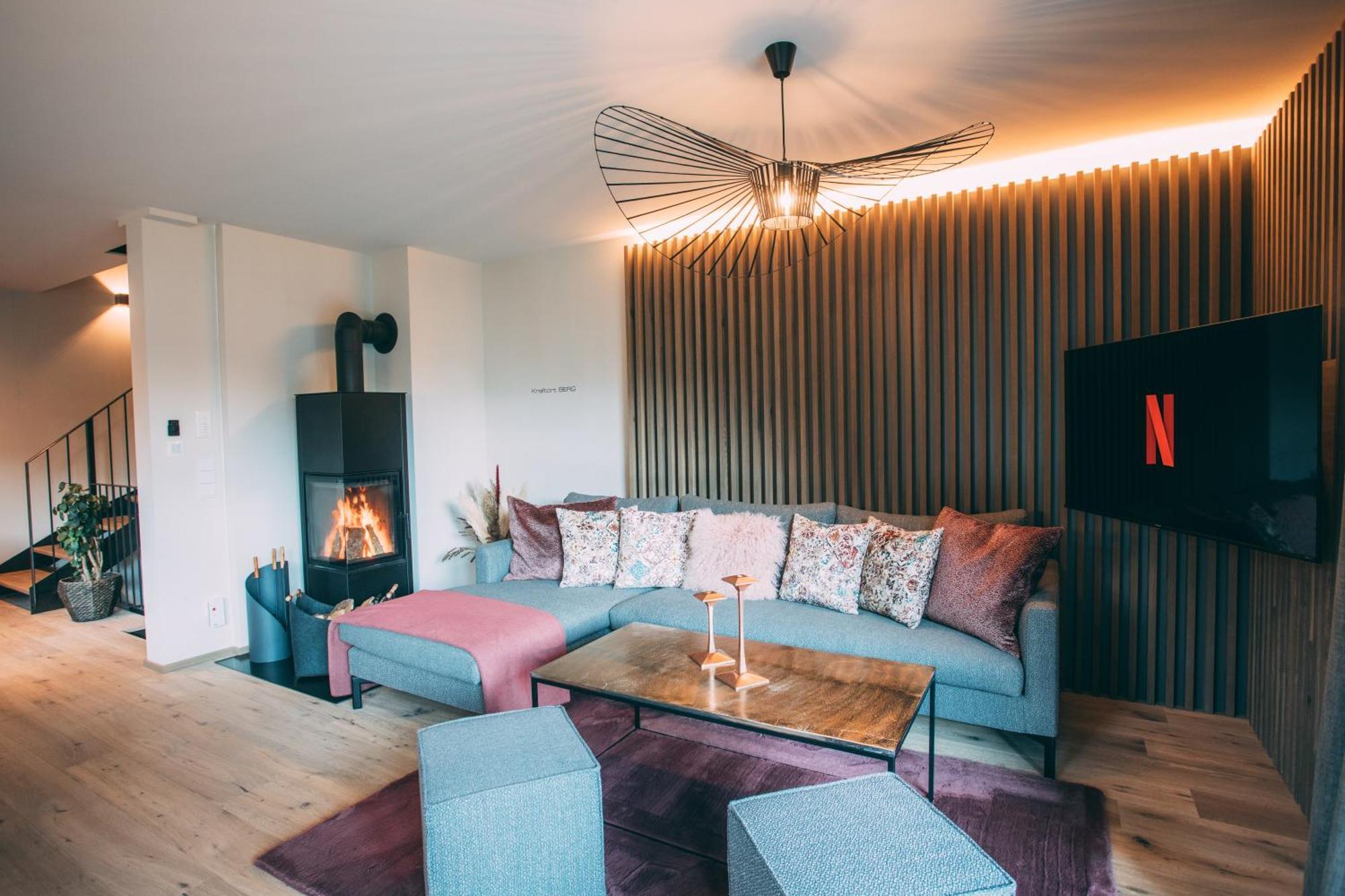 Boutique Chalets Alpi - Private Sauna & Cinema 加爾米施-帕滕基興 外观 照片