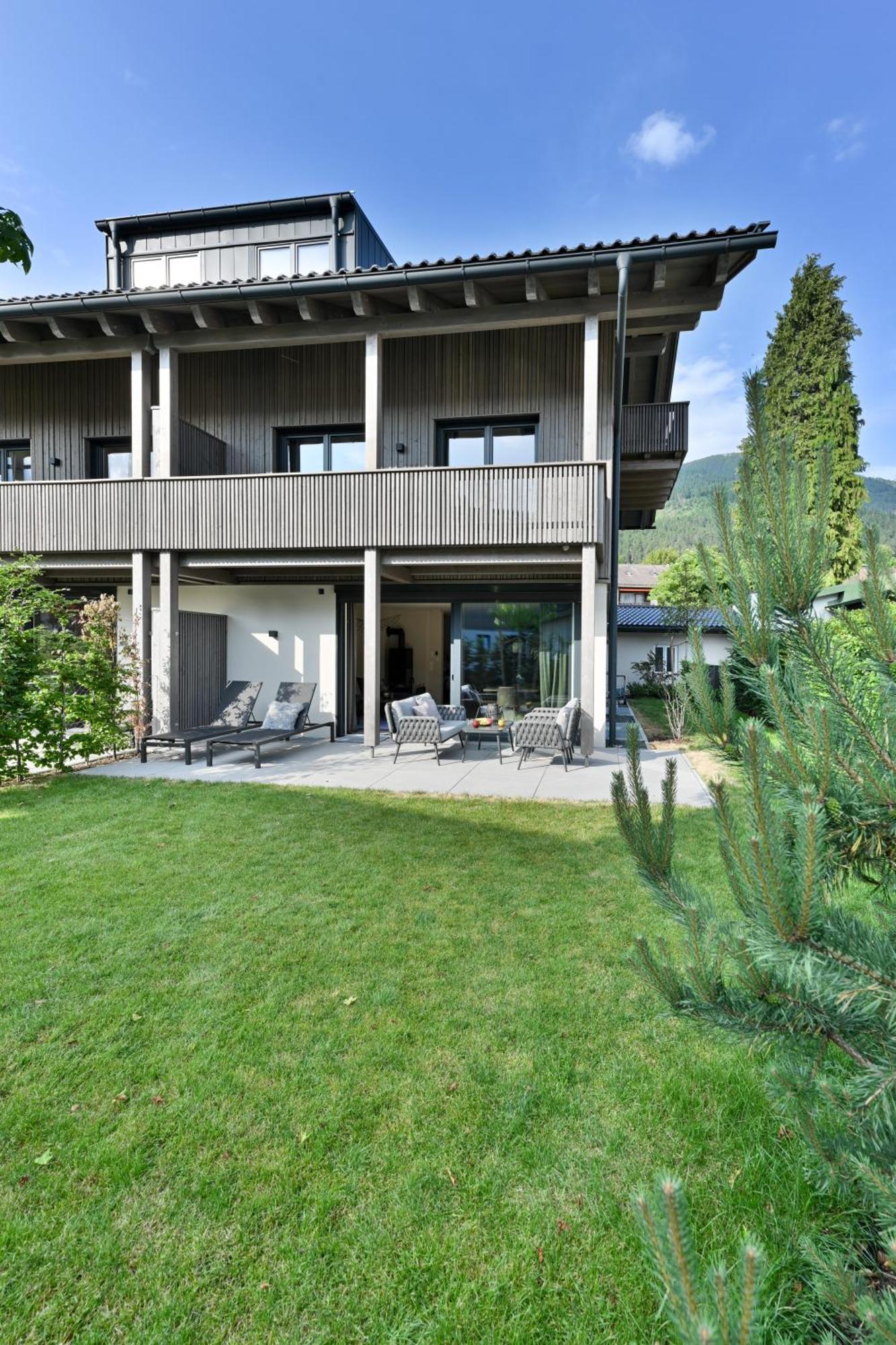 Boutique Chalets Alpi - Private Sauna & Cinema 加爾米施-帕滕基興 外观 照片